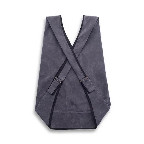 Gri Omuz ve Sırt Çantası