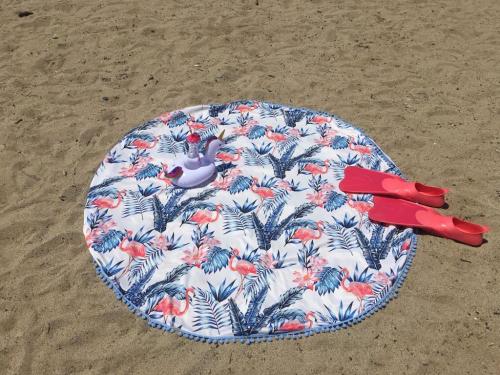 Rosa Flamingo Plaj Örtüsü