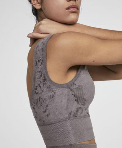 Soluk Efektli Yoga Crop